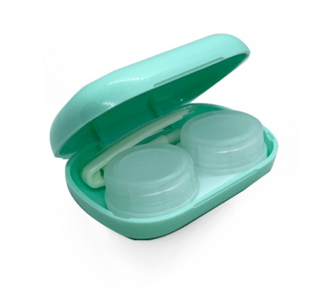 Soft Clear Yeşil Renk Lens Kabı